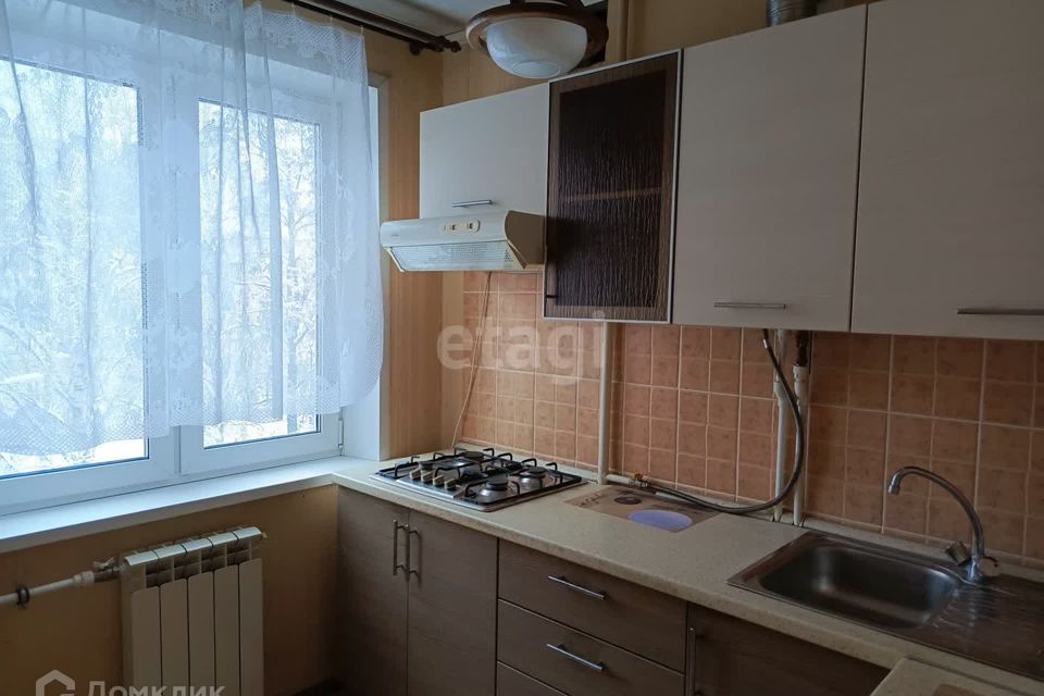 Продаётся 3-комнатная квартира, 47.5 м²