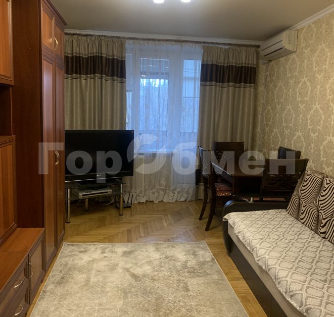 Продаётся 2-комнатная квартира, 43.2 м²