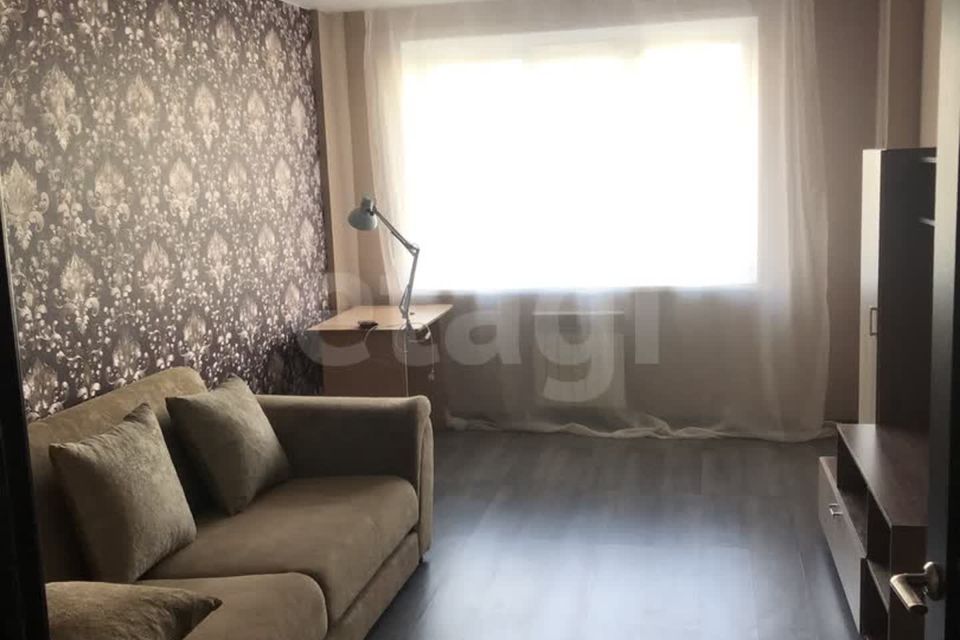 Продаётся 2-комнатная квартира, 69.8 м²