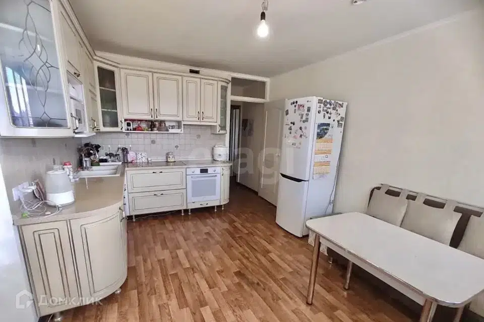 Продаётся 3-комнатная квартира, 74 м²