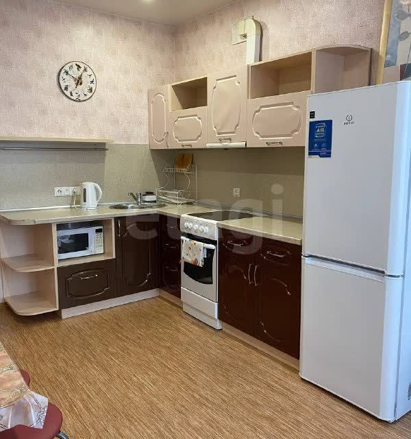 Продаётся 1-комнатная квартира, 39.6 м²