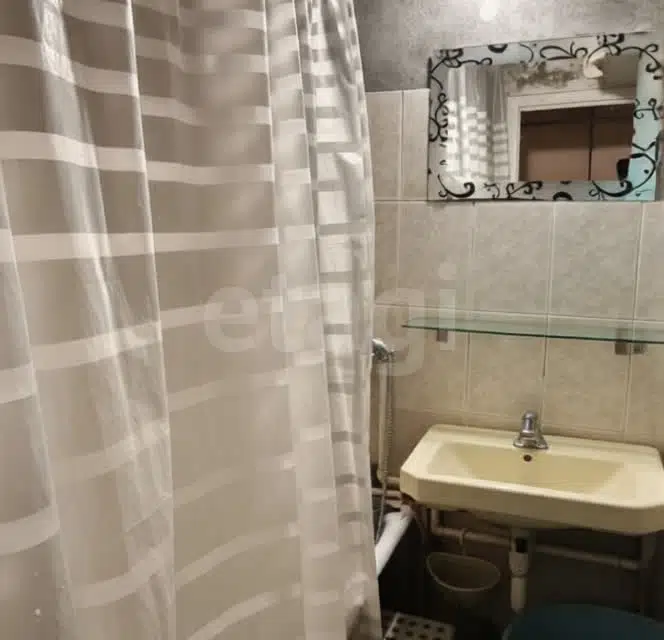 Продаётся 2-комнатная квартира, 55.7 м²