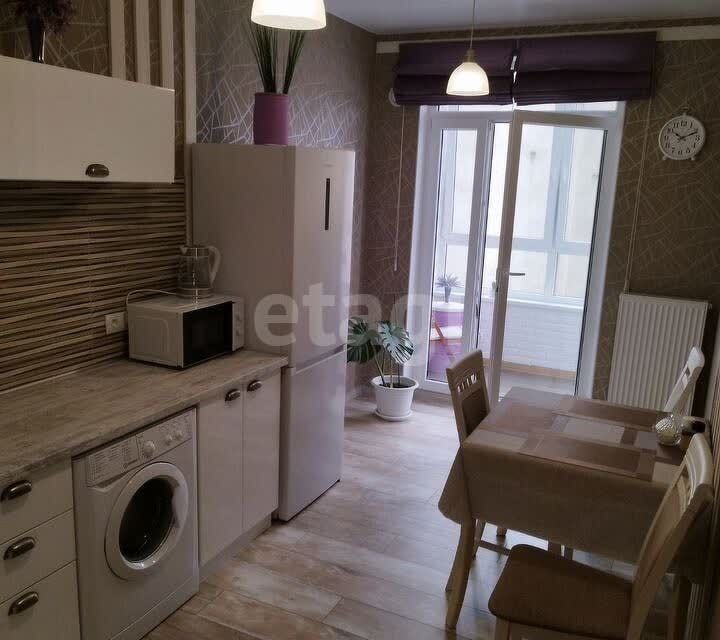 Продаётся 1-комнатная квартира, 43.1 м²