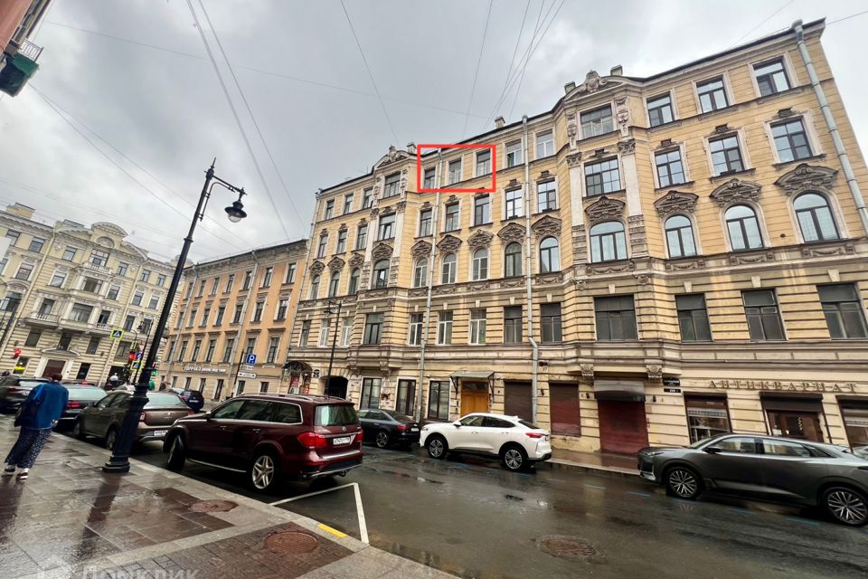 Продаётся 2 комнаты в 8-комн. квартире, 38.3 м²
