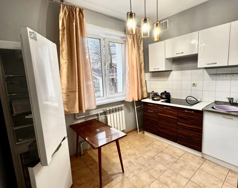 Продаётся 2-комнатная квартира, 86 м²