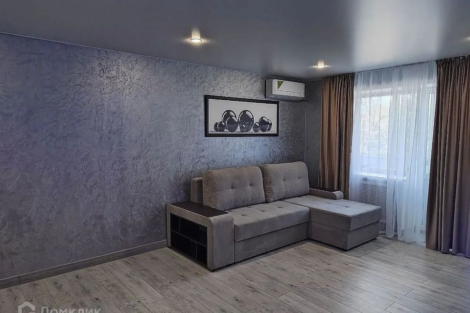 Сдаётся 2-комнатная квартира, 54.4 м²