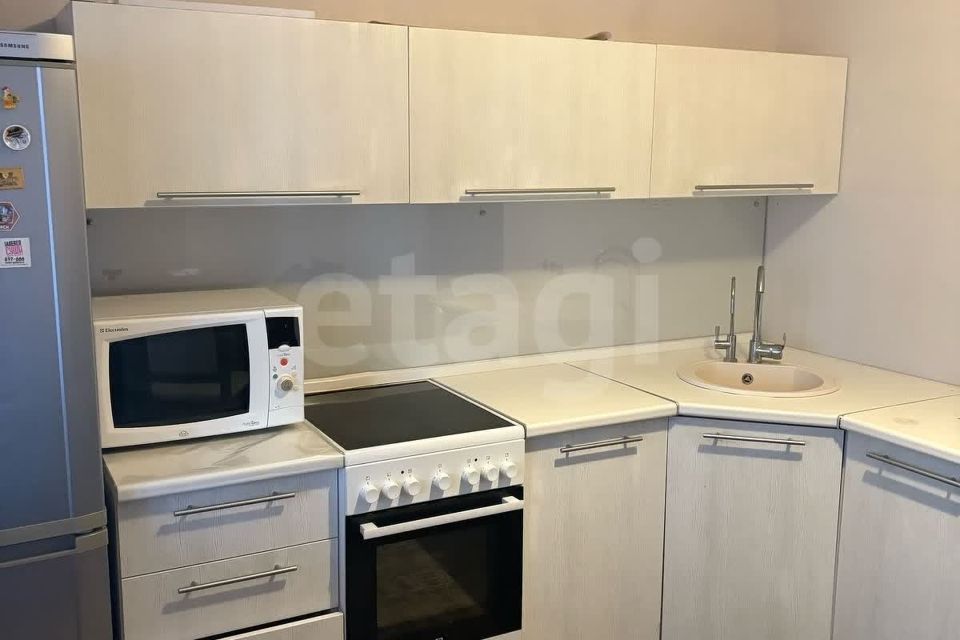 Сдаётся 2-комнатная квартира, 54 м²