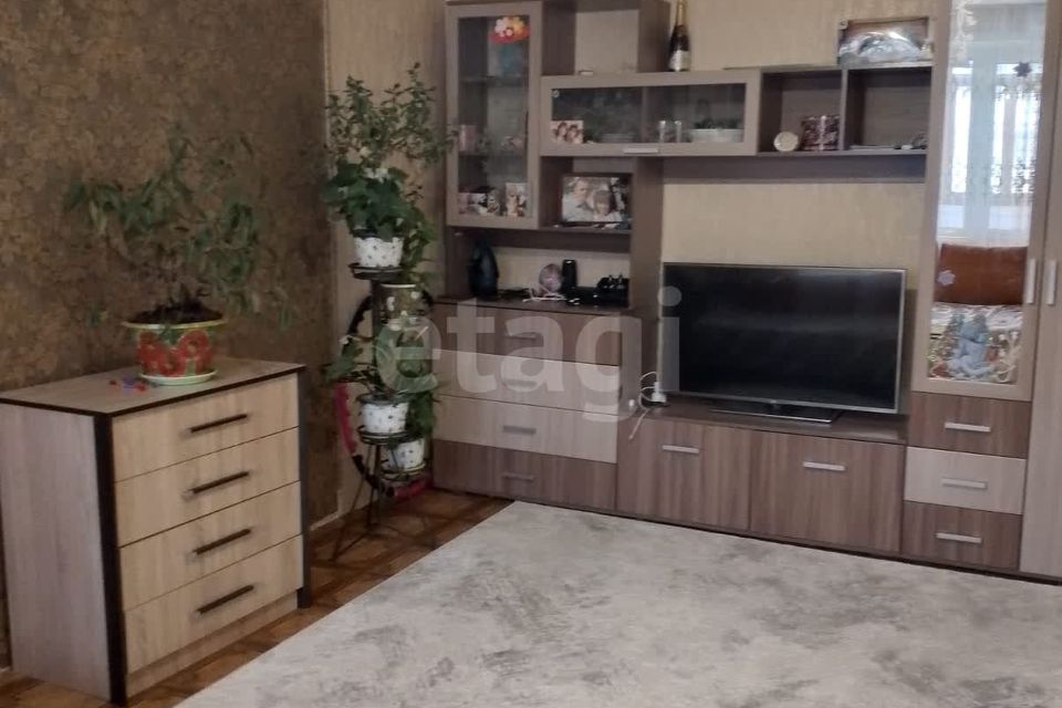 Продаётся 3-комнатная квартира, 72 м²