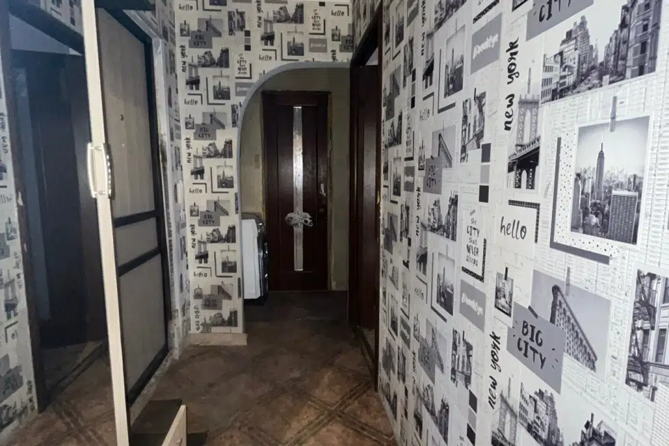 Продаётся 3-комнатная квартира, 57.3 м²