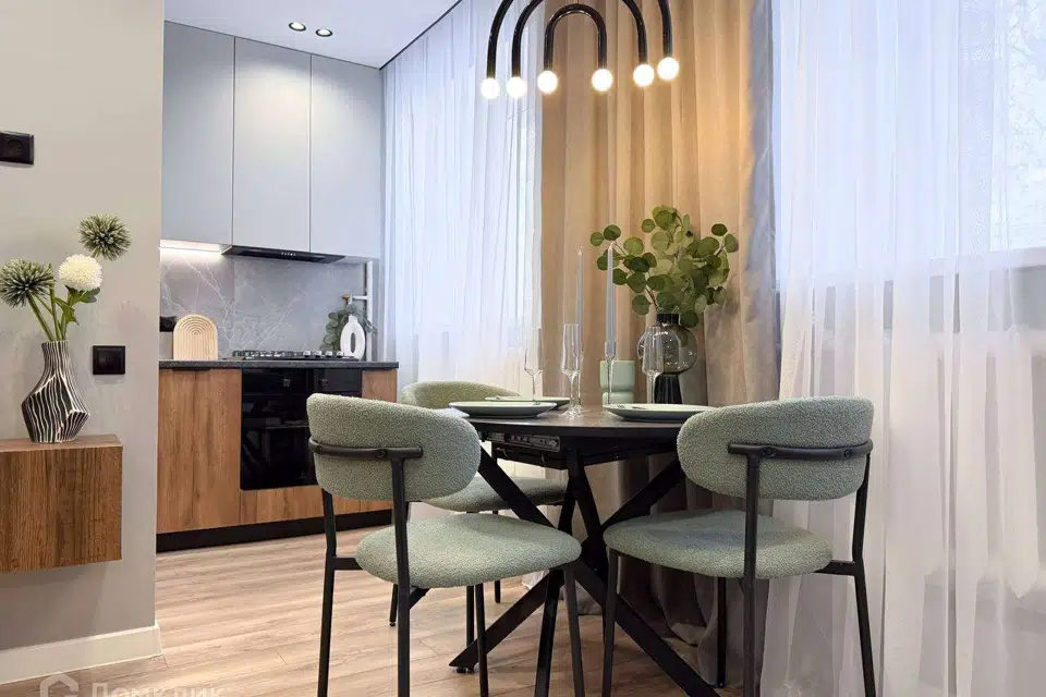 Продаётся 2-комнатная квартира, 42 м²