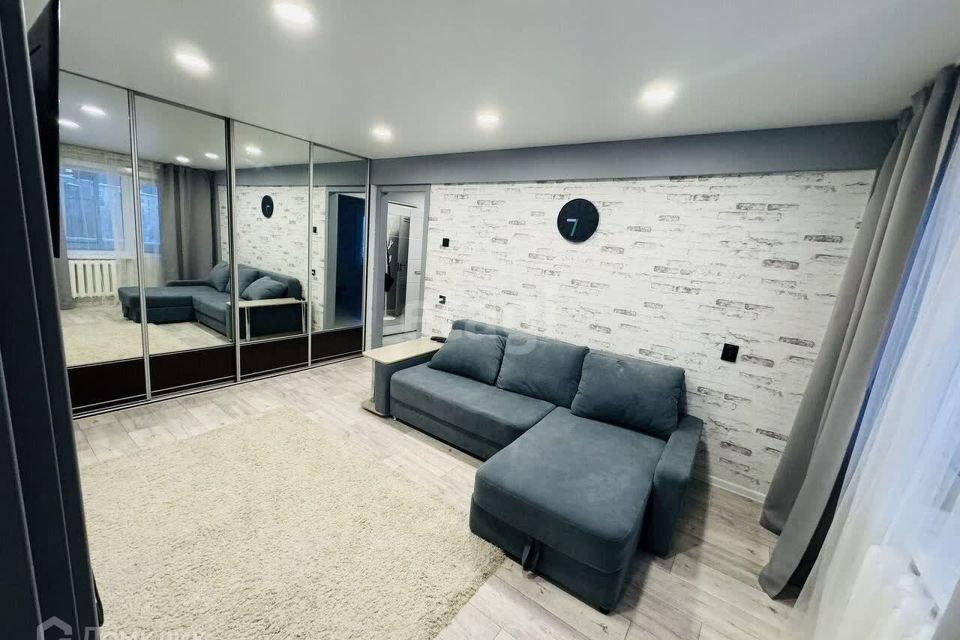 Продаётся 3-комнатная квартира, 60 м²