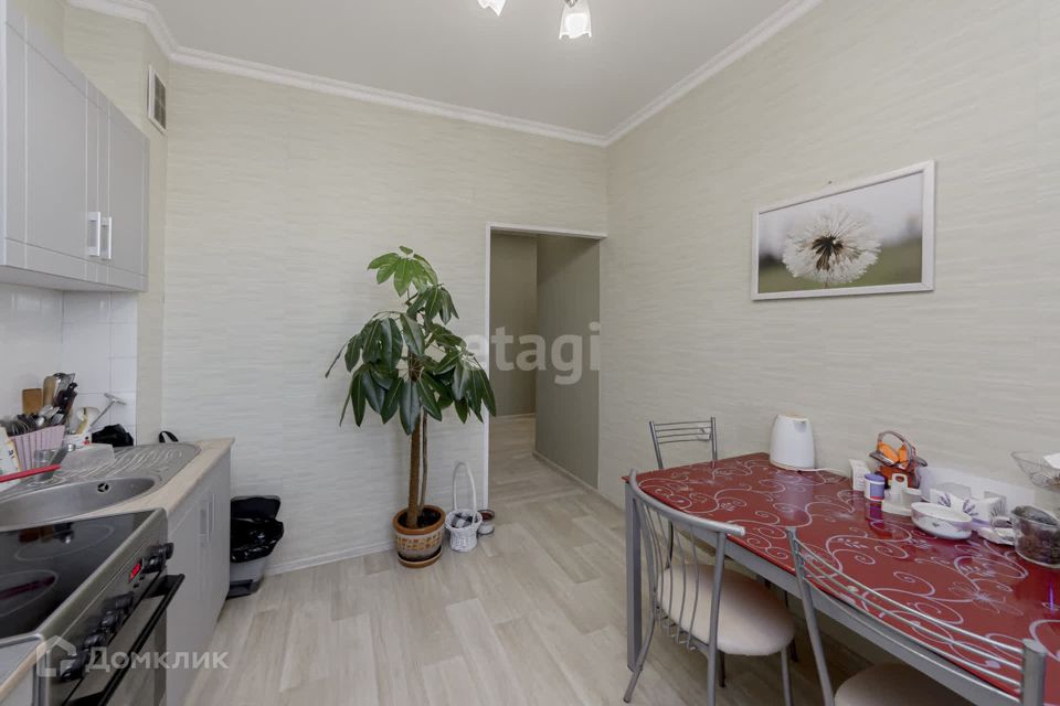 Продаётся 2-комнатная квартира, 62.1 м²