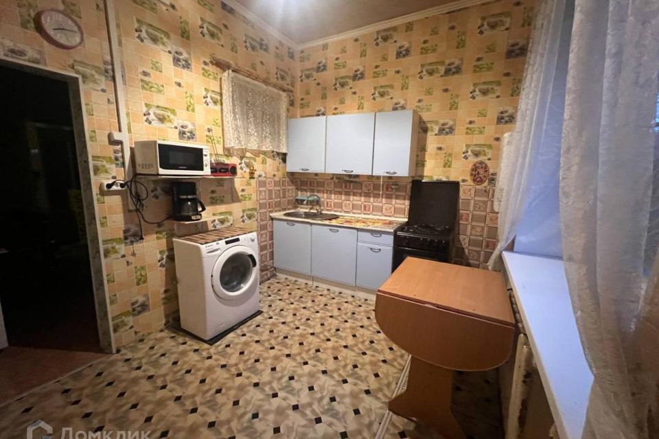 Продаётся 2-комнатная квартира, 65.7 м²