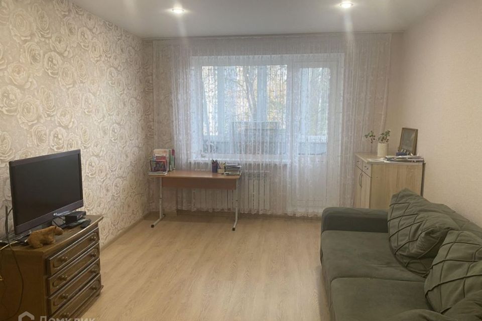 Продаётся 1-комнатная квартира, 37.3 м²
