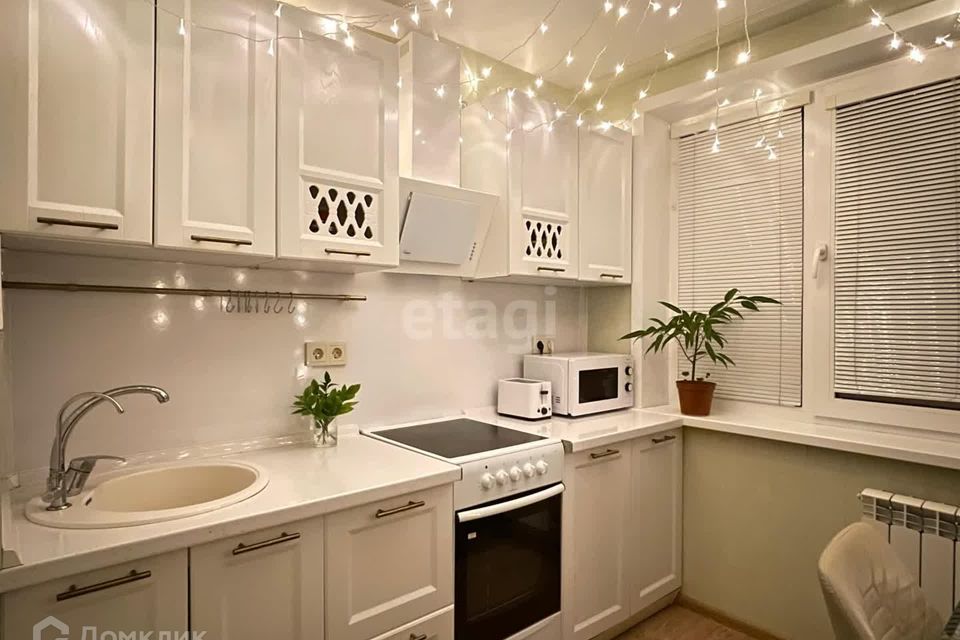 Продаётся 2-комнатная квартира, 47.6 м²