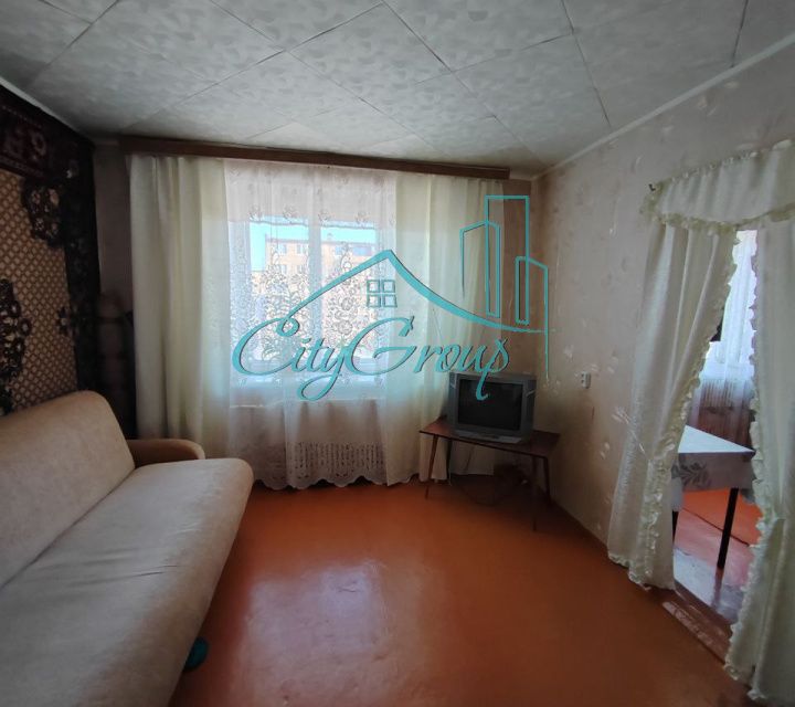 Продаётся 2 комнаты в 2-комн. квартире, 14 м²