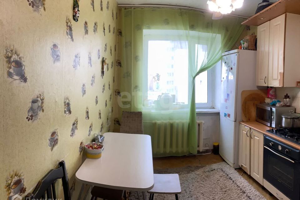 Продаётся 2-комнатная квартира, 55.7 м²