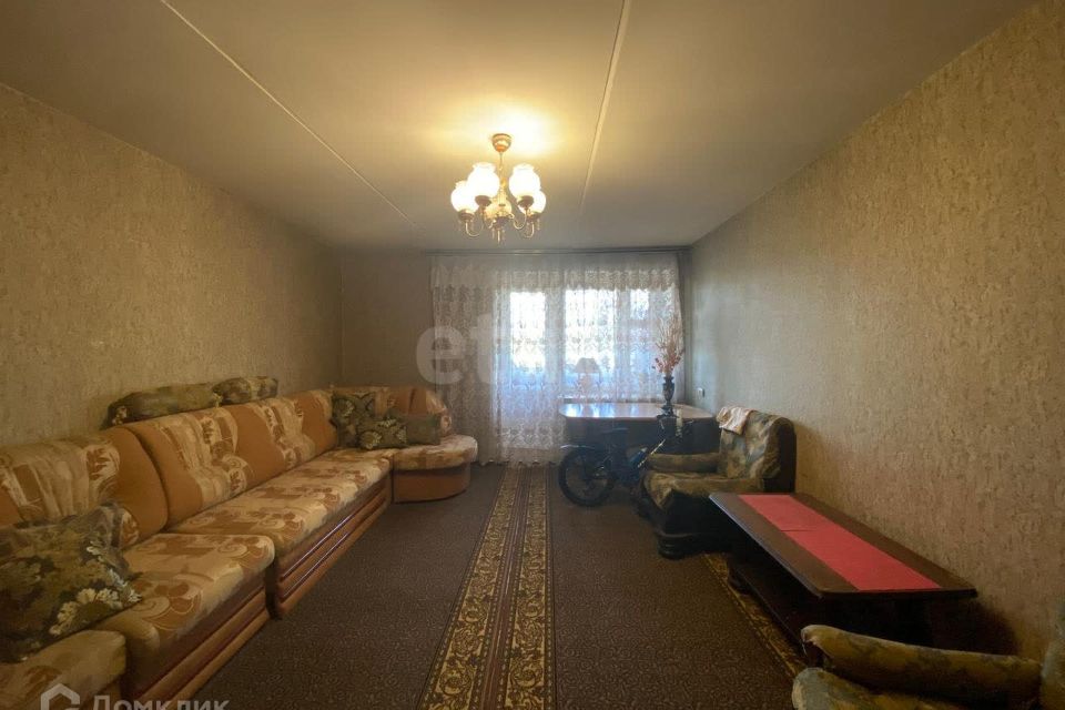 Продаётся 4-комнатная квартира, 110.2 м²