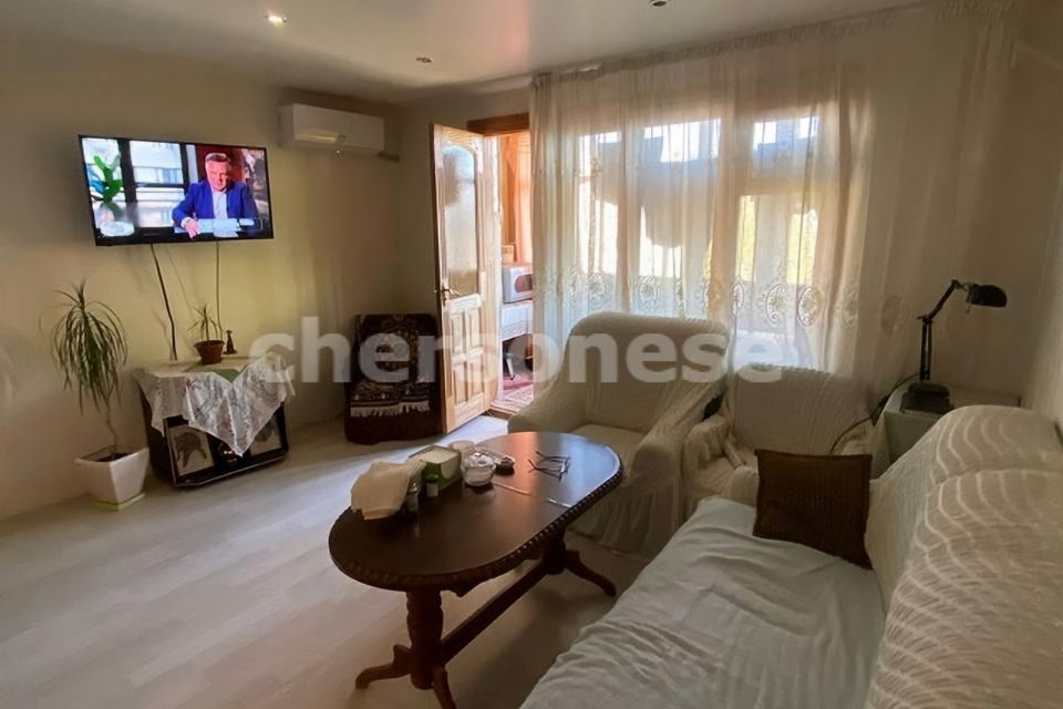 Продаётся 4-комнатная квартира, 84 м²
