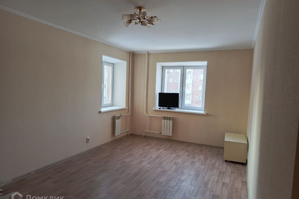 Продаётся 2-комнатная квартира, 65 м²