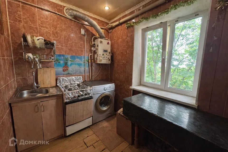 Продаётся 3-комнатная квартира, 56.17 м²