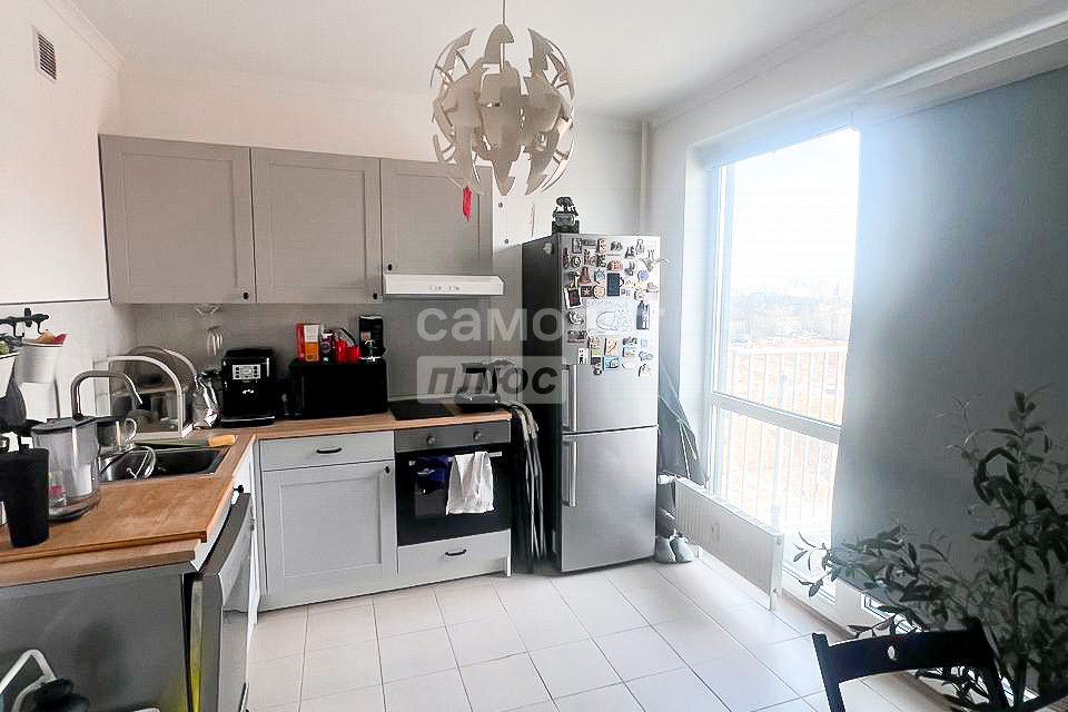 Продаётся 1-комнатная квартира, 47.7 м²
