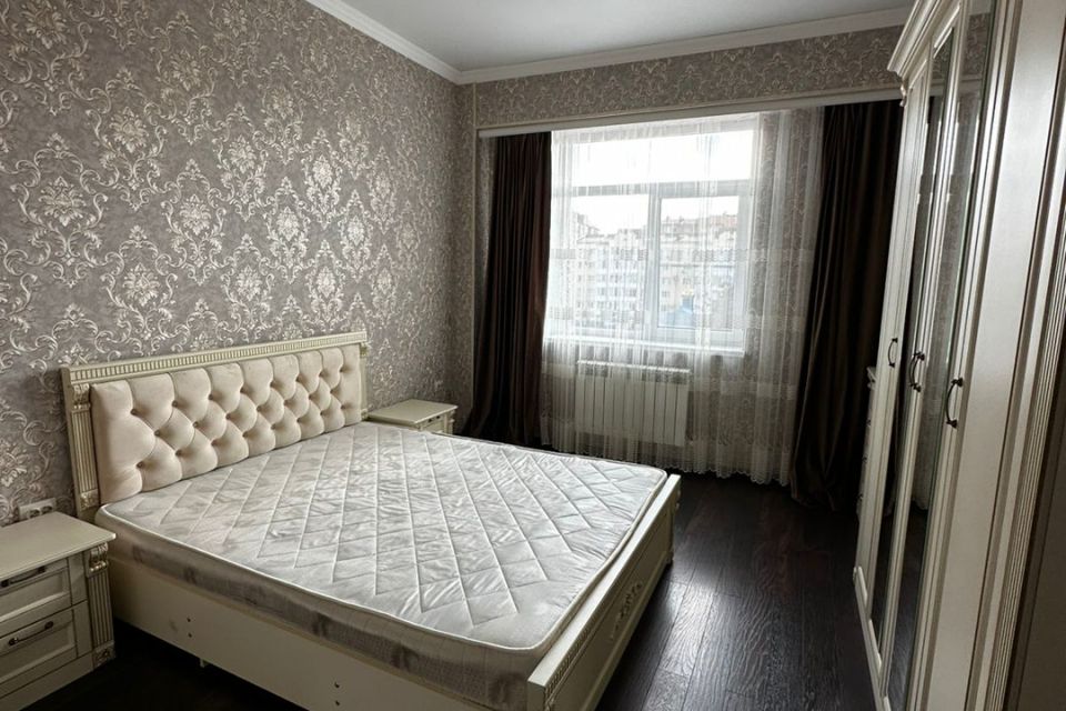 Сдаётся 2-комнатная квартира, 65 м²