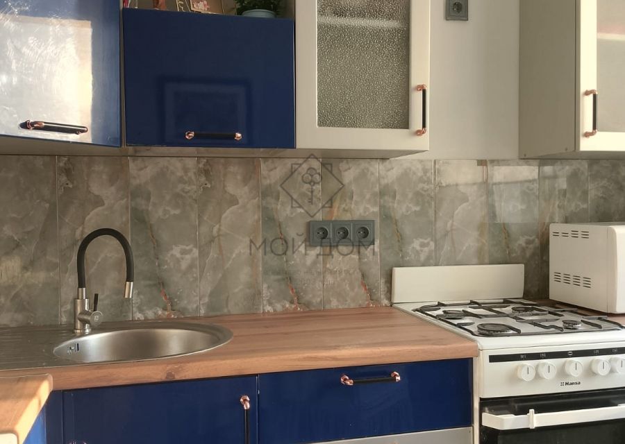 Сдаётся 2-комнатная квартира, 40 м²