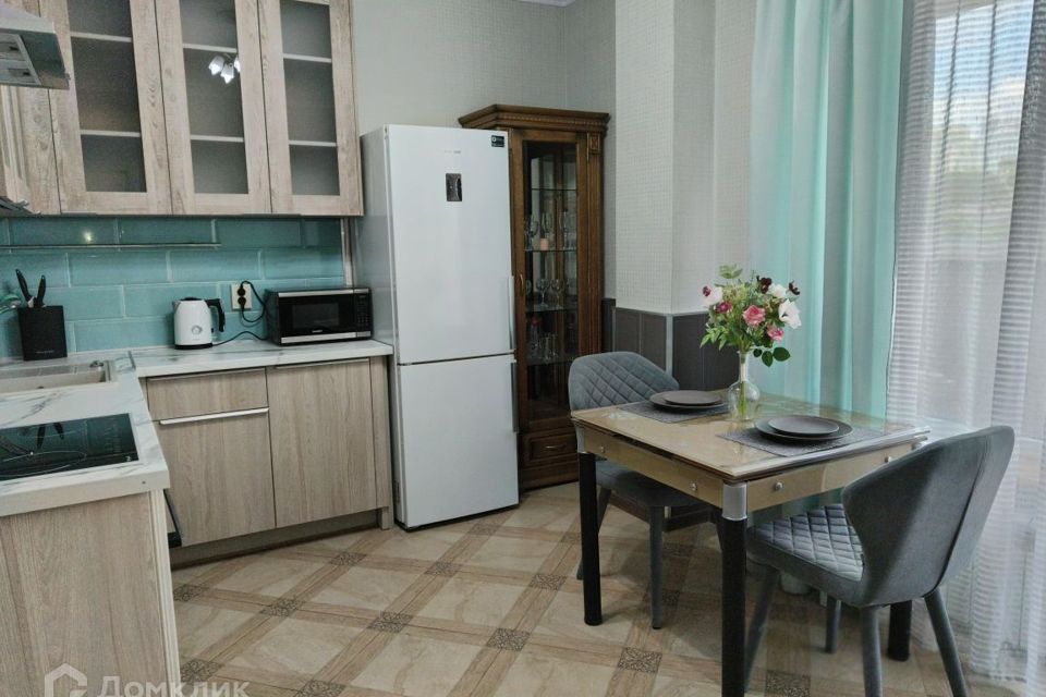 Сдаётся 1-комнатная квартира, 48 м²