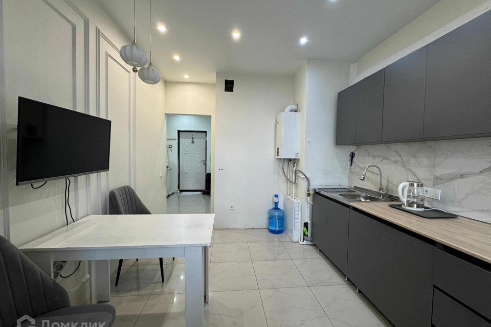 Продаётся 1-комнатная квартира, 38 м²