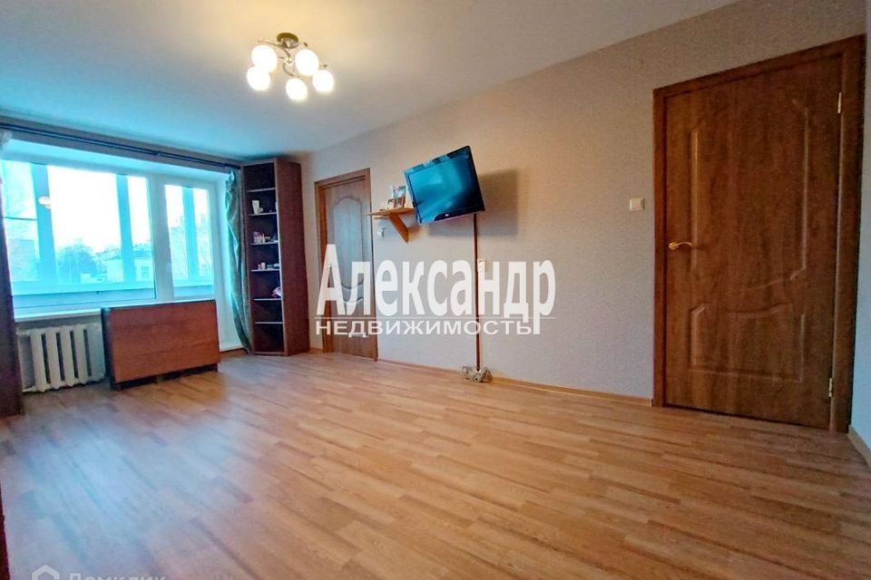 Продаётся 2-комнатная квартира, 42.2 м²