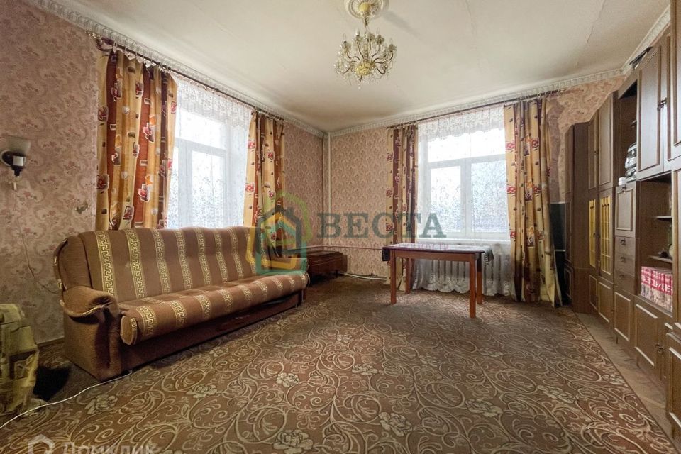 Продаётся 3-комнатная квартира, 100 м²