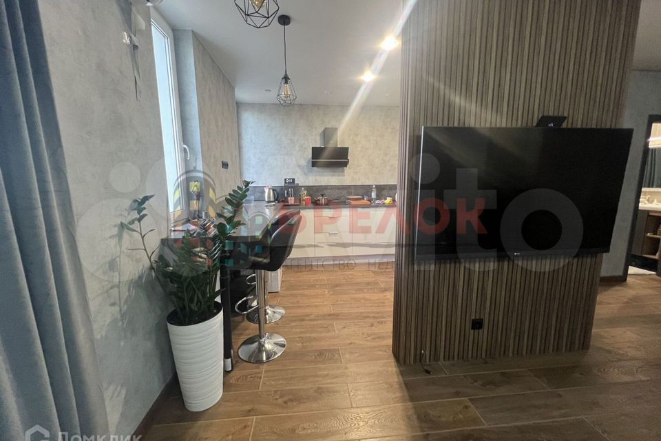 Продаётся 1-комнатная квартира, 41 м²
