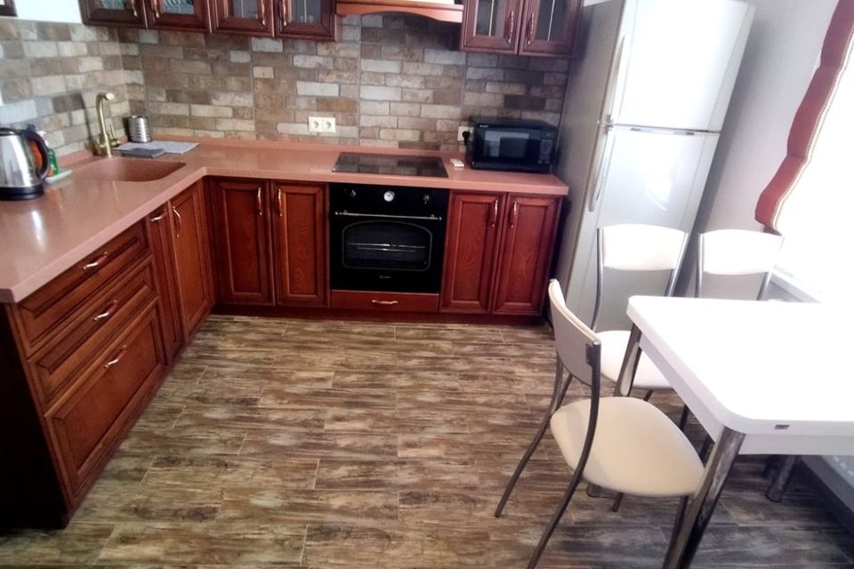 Продаётся 1-комнатная квартира, 46 м²