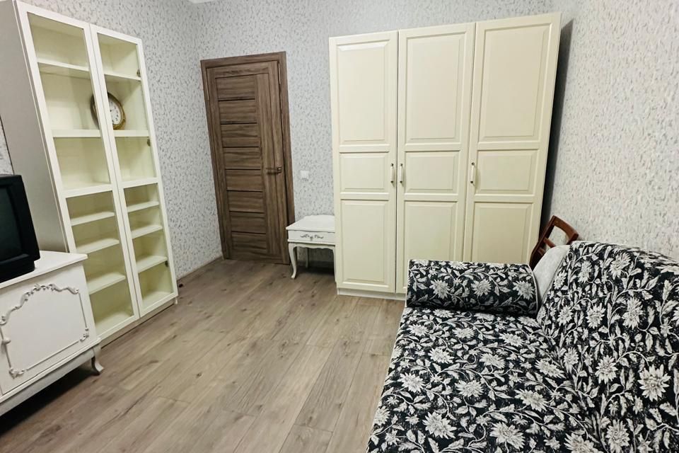 Сдаётся 1-комнатная квартира, 33 м²