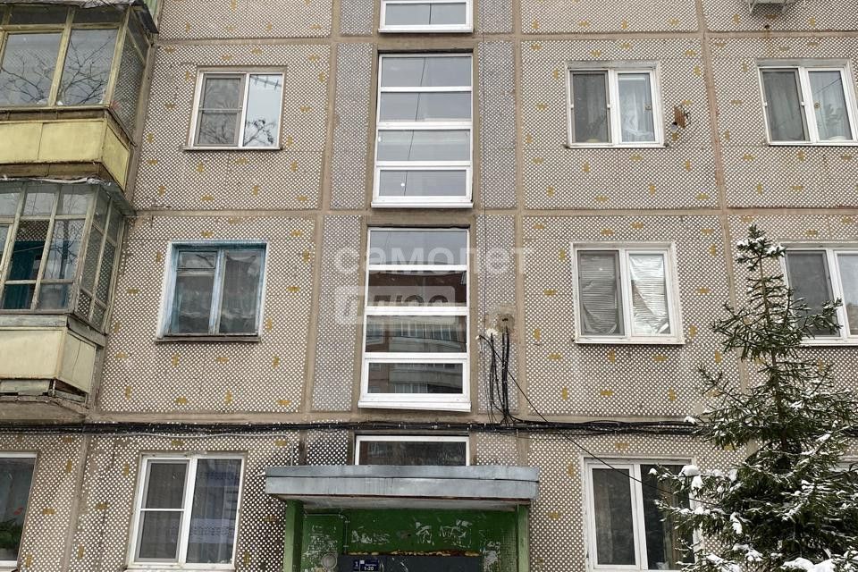 Продаётся 3-комнатная квартира, 58 м²