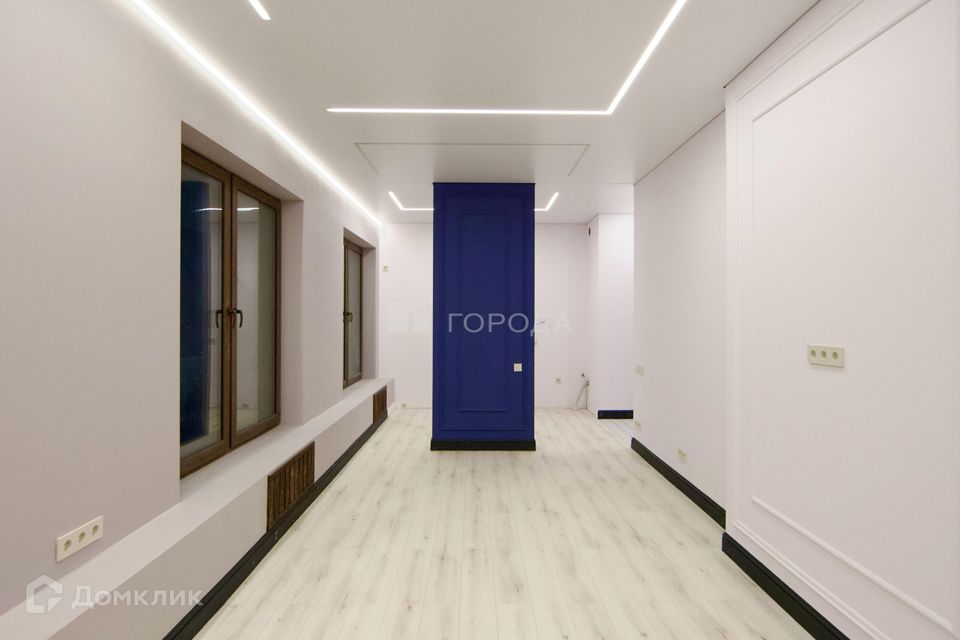 Продаётся 1-комнатная квартира, 54.4 м²