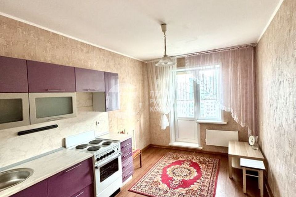 Продаётся 1-комнатная квартира, 42.6 м²