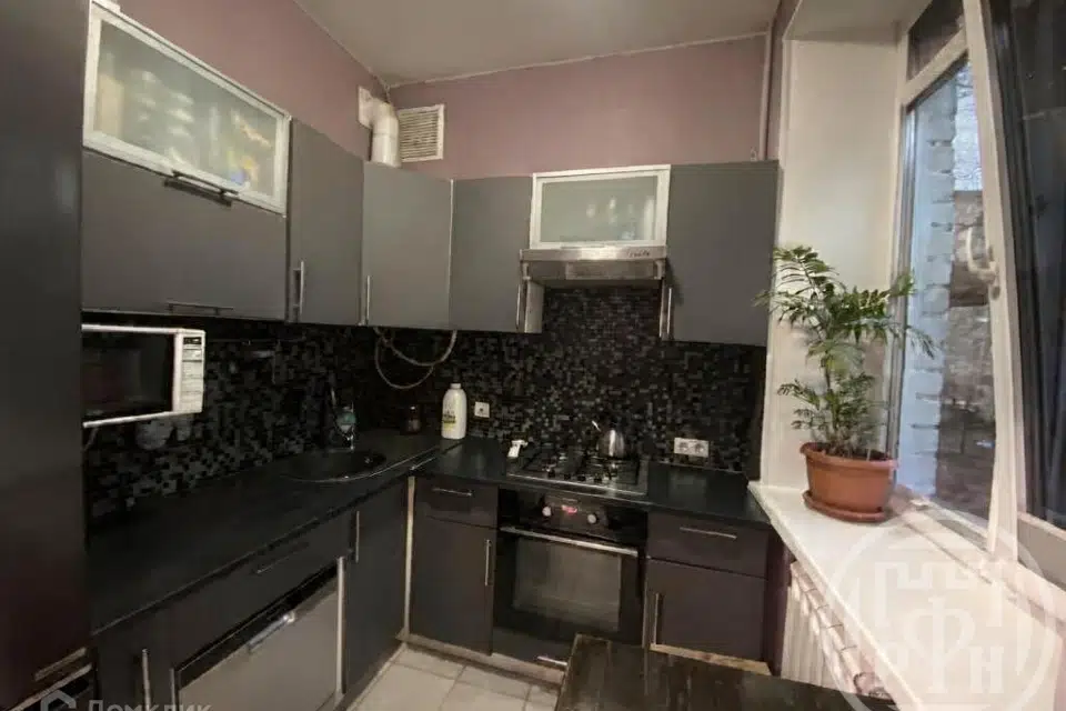 Продаётся 2-комнатная квартира, 40.9 м²