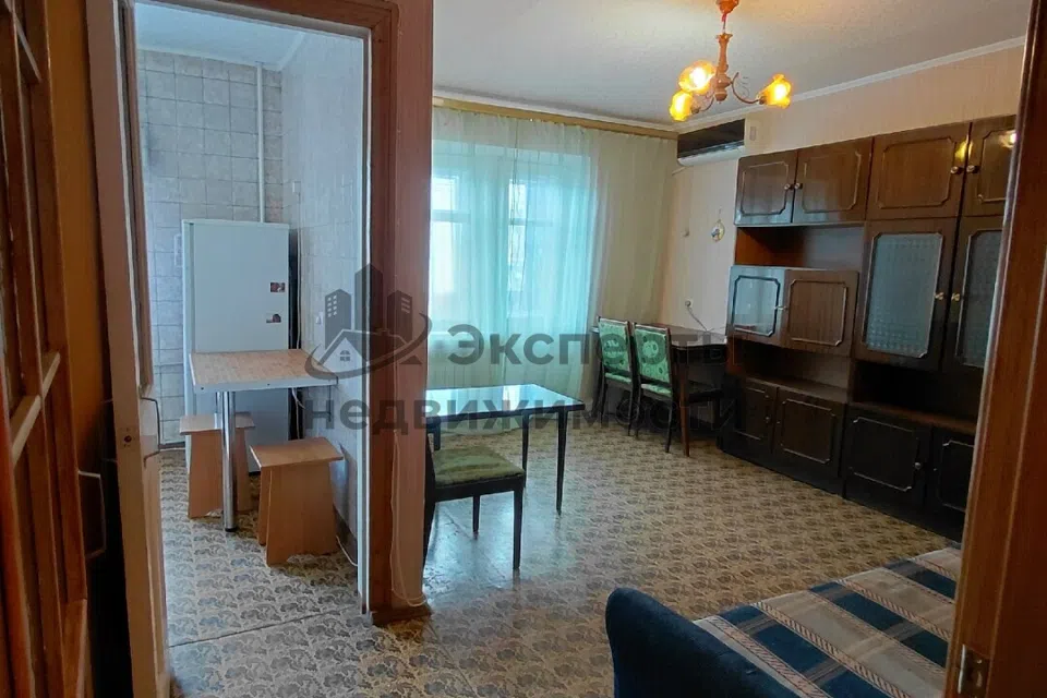 Продаётся 2-комнатная квартира, 42.2 м²