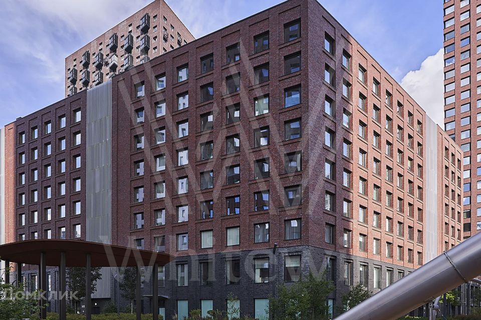 Продаётся 4-комнатная квартира, 123.6 м²