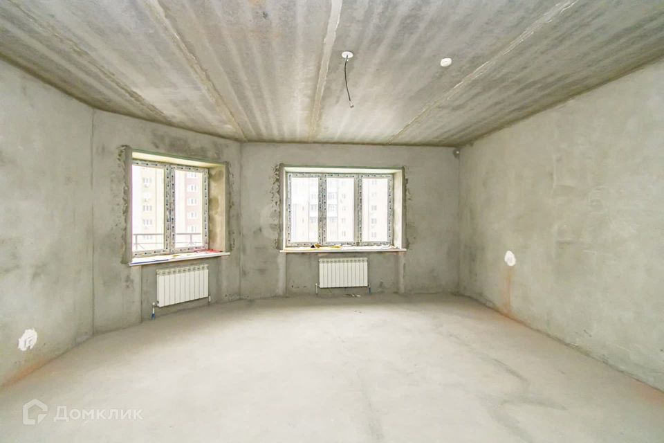 Продаётся 1-комнатная квартира, 69.6 м²