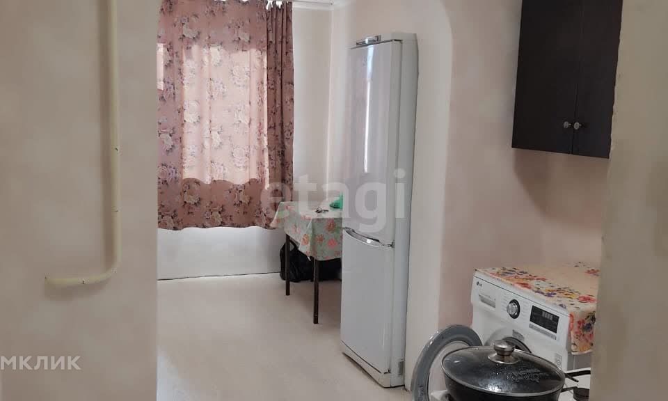 Продаётся 3-комнатная квартира, 57 м²
