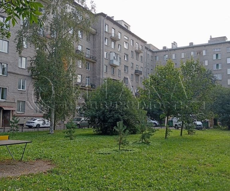 Продаётся 2-комнатная квартира, 53.8 м²