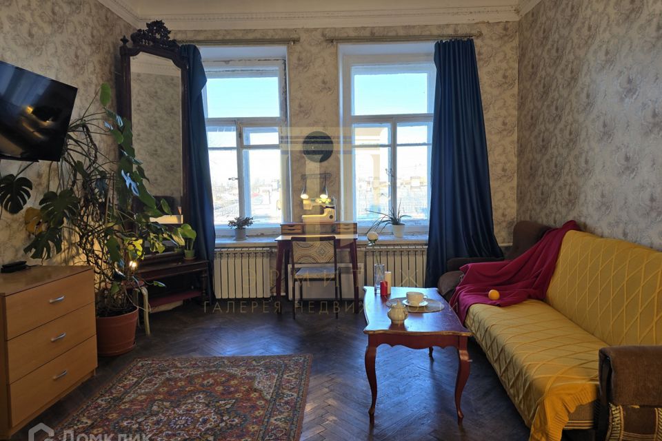 Продаётся комната в 7-комн. квартире, 24.6 м²