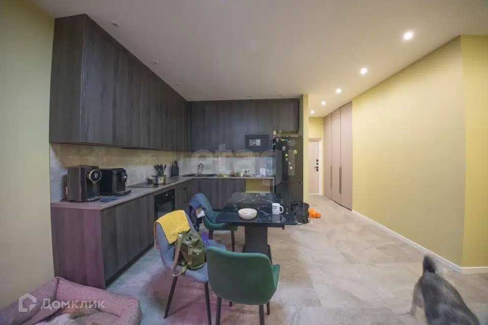 Продаётся 3-комнатная квартира, 89 м²