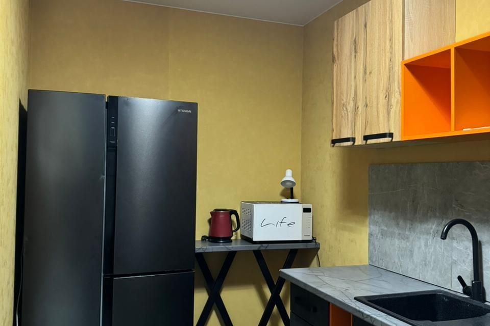 Продаётся 1-комнатная квартира, 43 м²