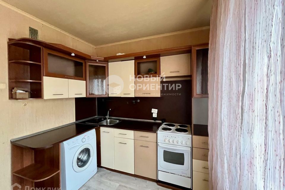 Продаётся 1-комнатная квартира, 39.6 м²