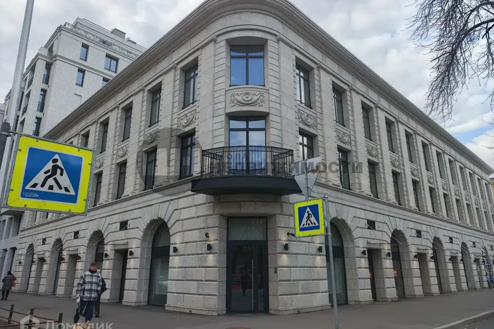 Продаётся 2-комнатная квартира, 95.3 м²
