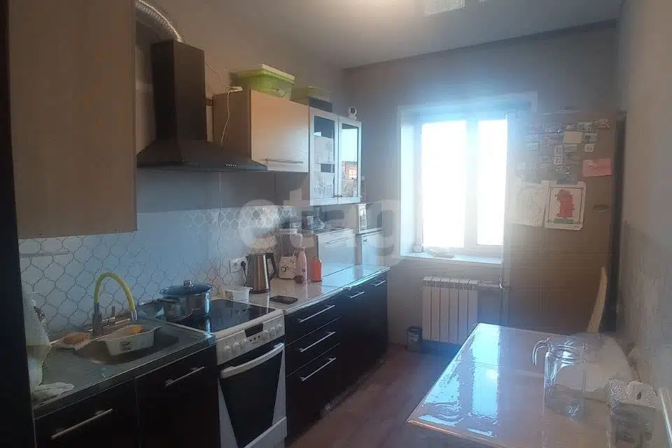 Продаётся 4-комнатная квартира, 71.1 м²